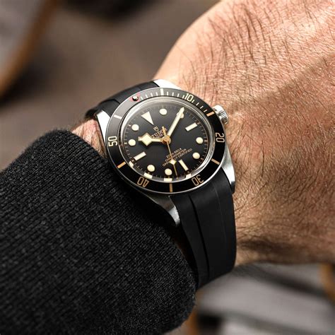 tudor black bay 36 with rubber strap|black bay 58 strap options.